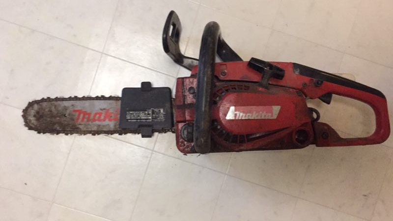 makita マキタ チェーンソー E3030A ジャンク(チェーンソー)｜売買され 