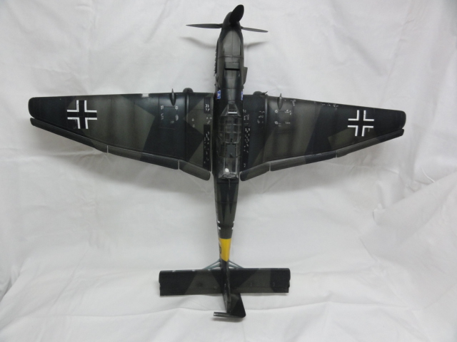 ☆ミリタリーアートモデル1/１８・ユンカース Ｊu８７Ｂ２ スツーカ_2