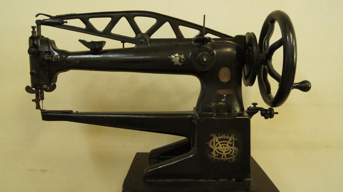 H79 レトロ アンティーク SINGER シンガー ミシン 足踏み 29K31 レトロ 