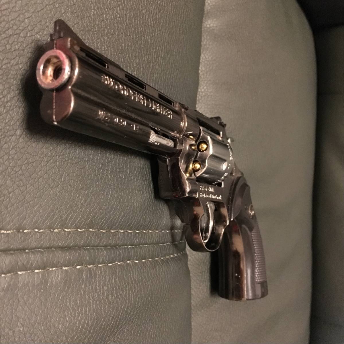 リボルバー ハンドガン ガスライター ターボ ライター 映画 マグナム モデルガン 拳銃 オブジェ オシャレ 部屋 パーティー プレゼント ターボライター 売買されたオークション情報 Yahooの商品情報をアーカイブ公開 オークファン Aucfan Com