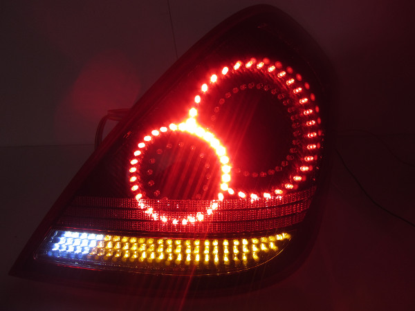 LEDテール交換 ☆激レア爆光☆J31 ティアナ 流星対応 フルLED 
