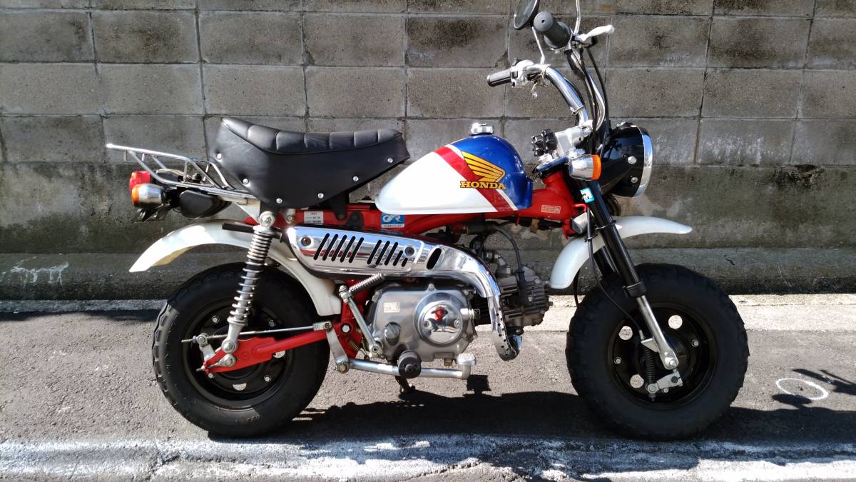 彡 綺麗なモンキー 12ボルト トリコロール色 大阪府豊中市より出品の質問一覧