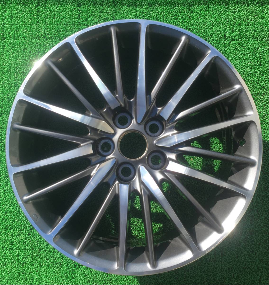 レクサス LS600h 後期 LS LS 後期19インチオプションアルミホイール 