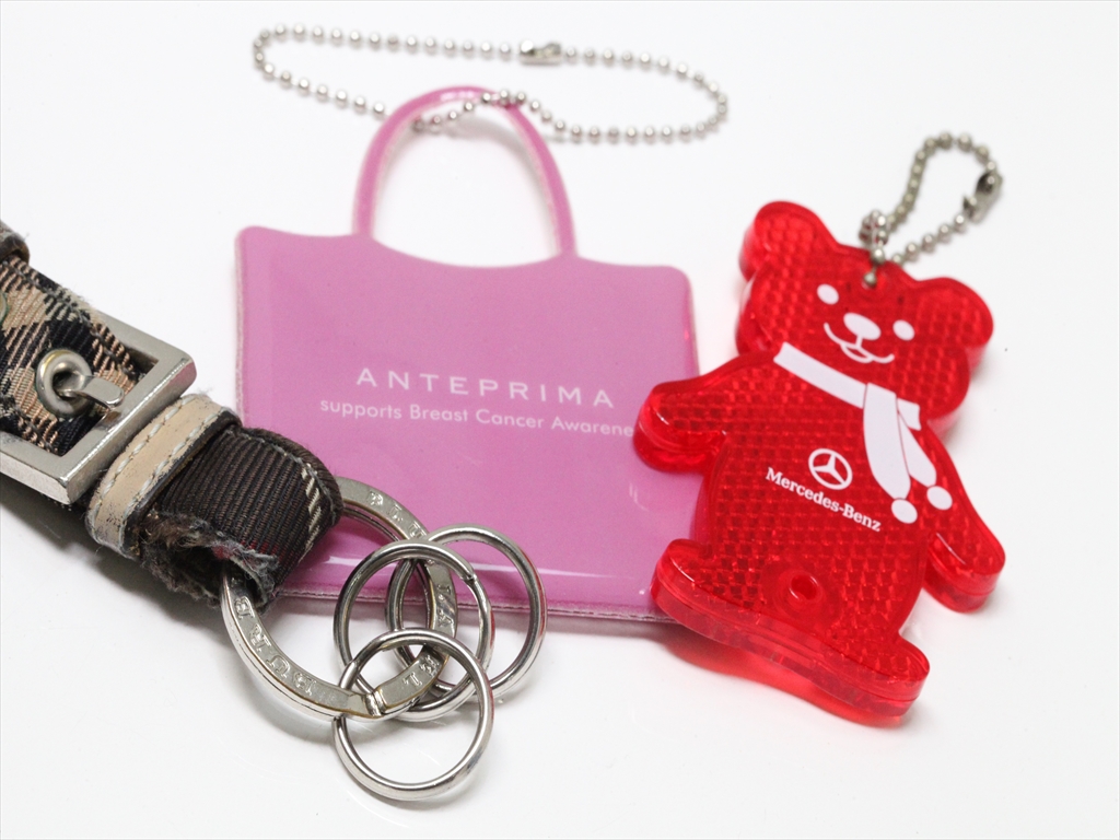 正規まとめ　11点【ルイヴィトン/ドルガバ/バーバリー等】キーホルダー　チャーム　ストラップ等　11点まとめて　b616_7