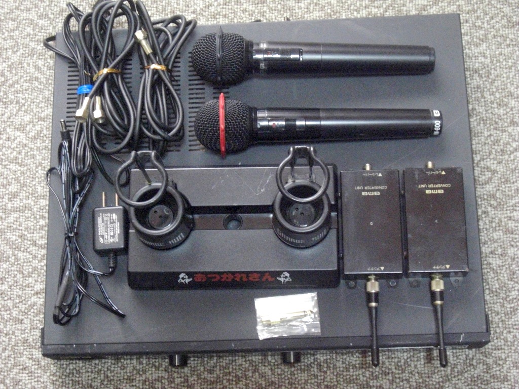 BMB WT8000 レシーバー（800MHZ) マイク一式 BMB - WT-8000