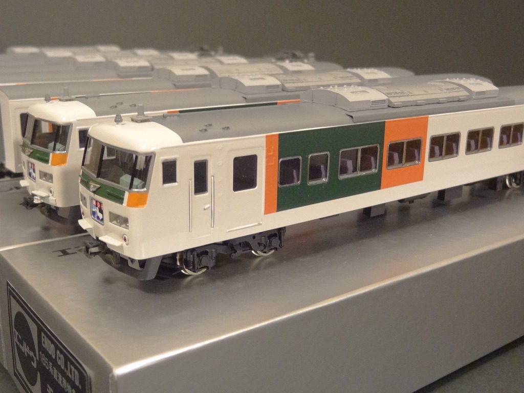 ■最新ロット■エンドウ真鍮製 メーカー完成品■JR東日本 185系 新湘南色 正規 7両編成 踊り子、草津、あかぎ 等に■入手困難、貴重品■_4