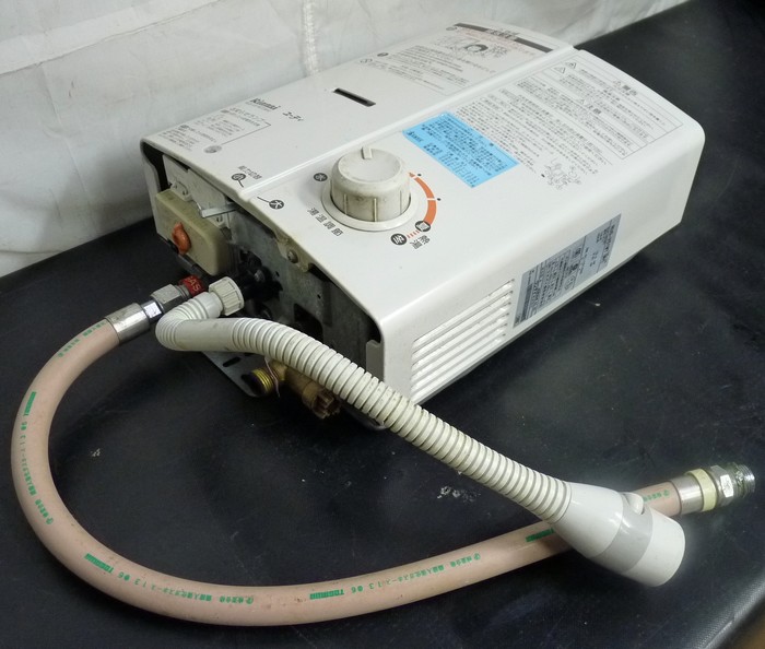 ◎綺麗【 Rinnai リンナイ 元止式ガス瞬間湯沸器 RUS-V51WT 都市ガス用