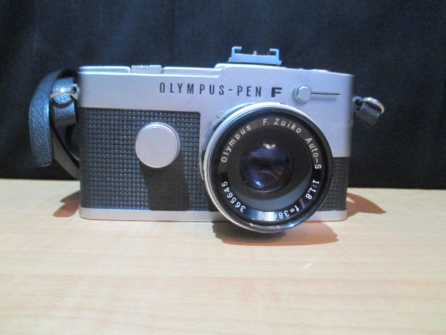 OLYMPAS オリンパス PEN-F本体+OLYMPAS F.Zuiko　Auto-S　1：1.8　38ｍｍ+OLYMPAS　F.Zuiko　Auto-S　1：1.8　38ｍｍ