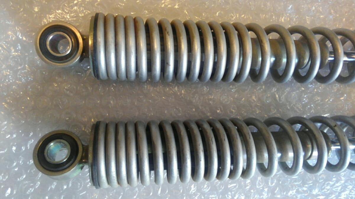 スーパーカブ　JA10 プロ外し　純正　リア　サスペンション　AA04　クロスカブに　穴～穴センター間　365mm　即決有り プレス リトル他売切_7