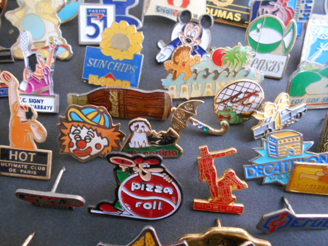 フランス雑貨★ピンバッジ100個セット★