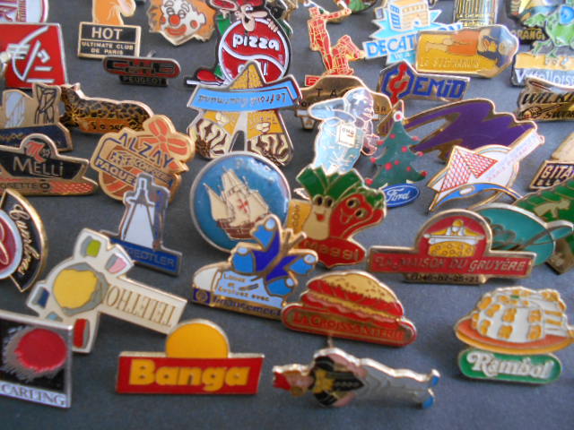 フランス雑貨★ピンバッジ100個セット★