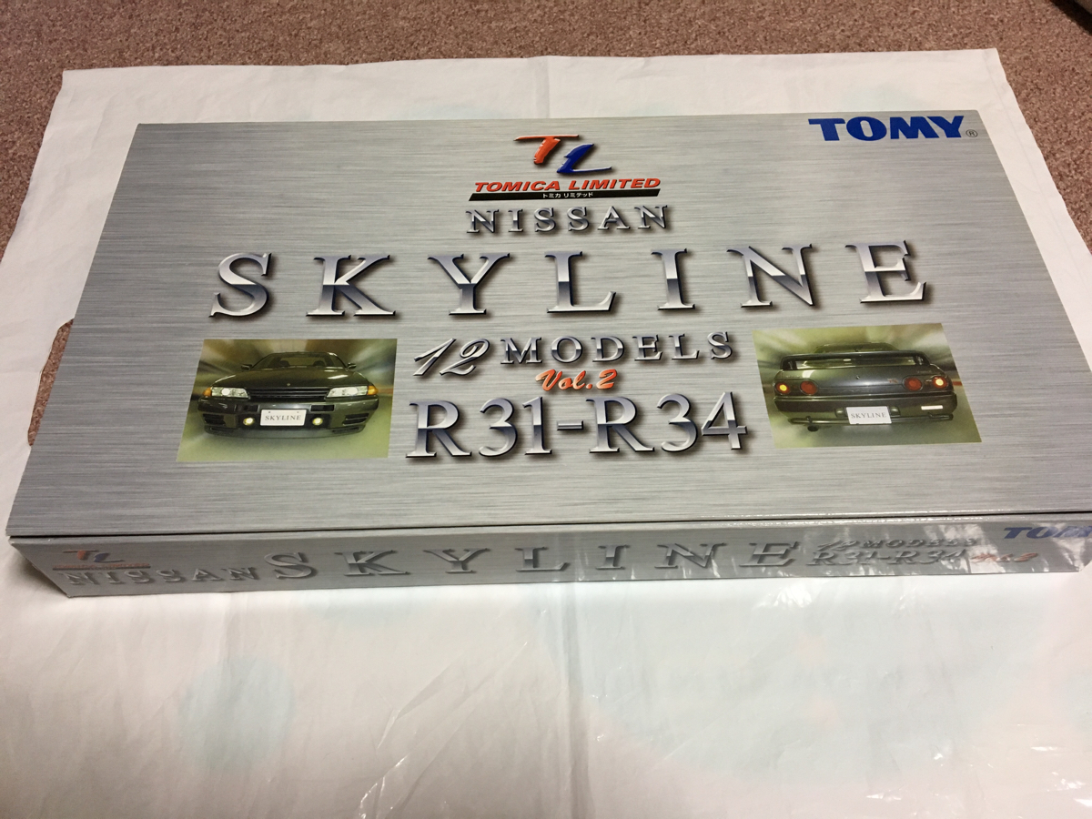 トミカリミテッド 日産スカイライン12MODELS Vol.2 R31 R32 R33 R34 400R nismo