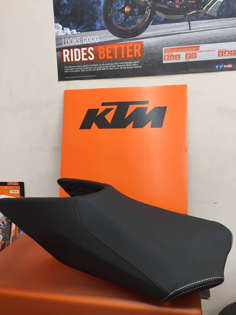 100円スタート 新品 純正 パワーパーツ KTM 125/250/390 DUKE 17年 