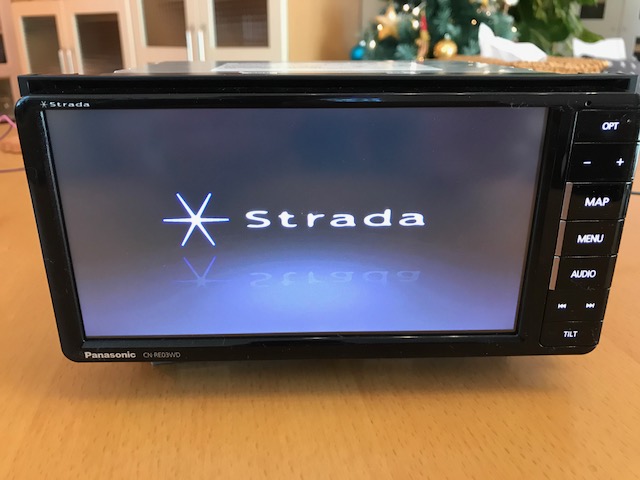 10☆☆☆カーナビゲーション　ストラーダ/パナソニック　CN-RW03WD　７型　フルセグTV　DVD　CD録音　ブルートゥース　WIDEVICS☆☆☆_1