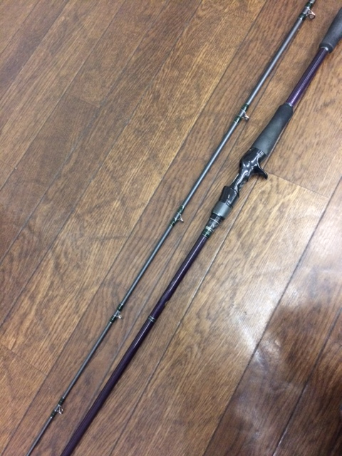 ★メガバスヒューガ72-2Ｈ中古★梱包代無料エバーグリーンジャッカルシマノダイワ