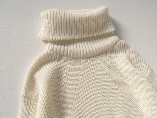 712*定1.6万 美品 スピックアンドスパン Noble ミドルゲージタートルネックプルオーバー