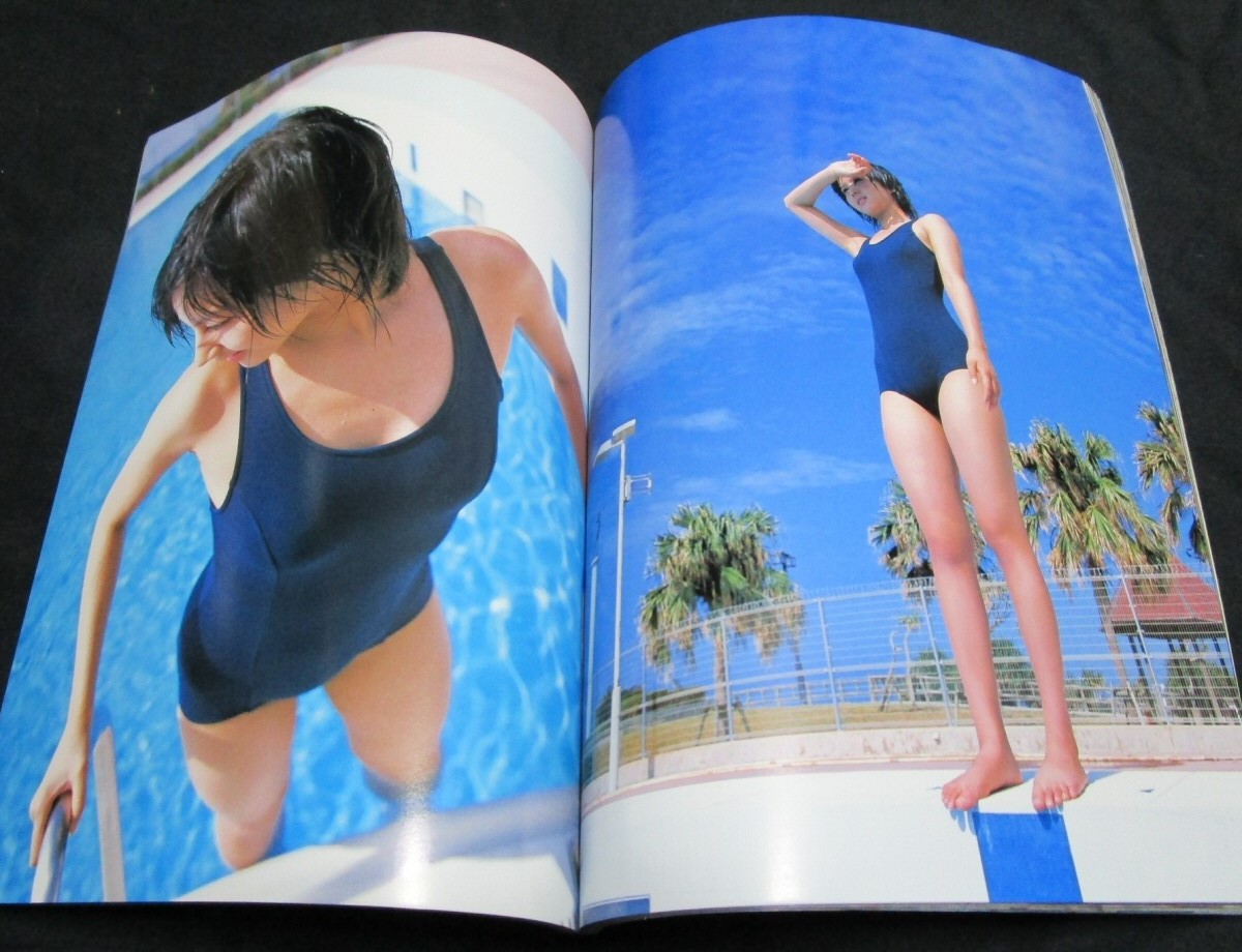 堀北真希 水着写真集 ひこうきぐも 初版 堀北真希 売買されたオークション情報 Yahooの商品情報をアーカイブ公開 オークファン Aucfan Com