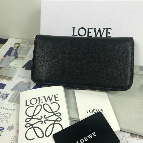 美品 loewe ロエベ ロゴ レザー ファスナー 長財布 ブラック 【公式通販】