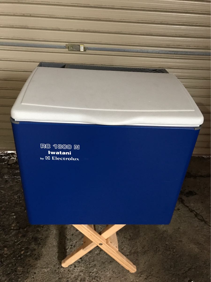Iwatani by Electrolux RC 1800 N 本体 モービルクール イワタニ RC-1800 N 美品 【公式通販】
