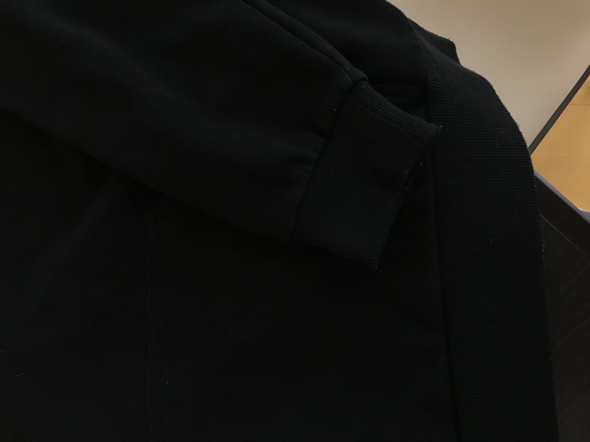 カニエ着 VETEMEMES 正規品 VETEMENTS 公認パロディブランド