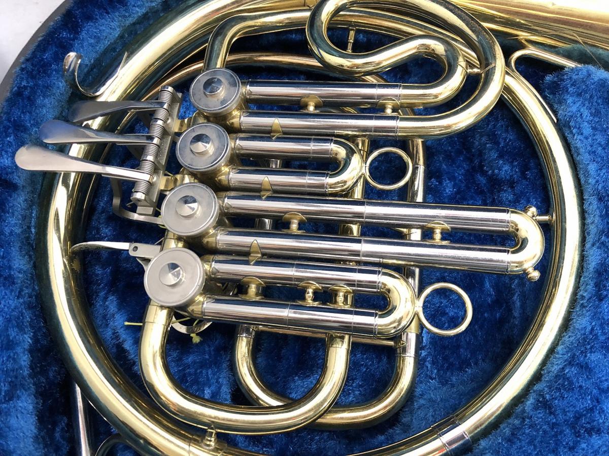 Å【YAMAHA ヤマハ フレンチホルン YHR-321 B♭管 イエローブラス