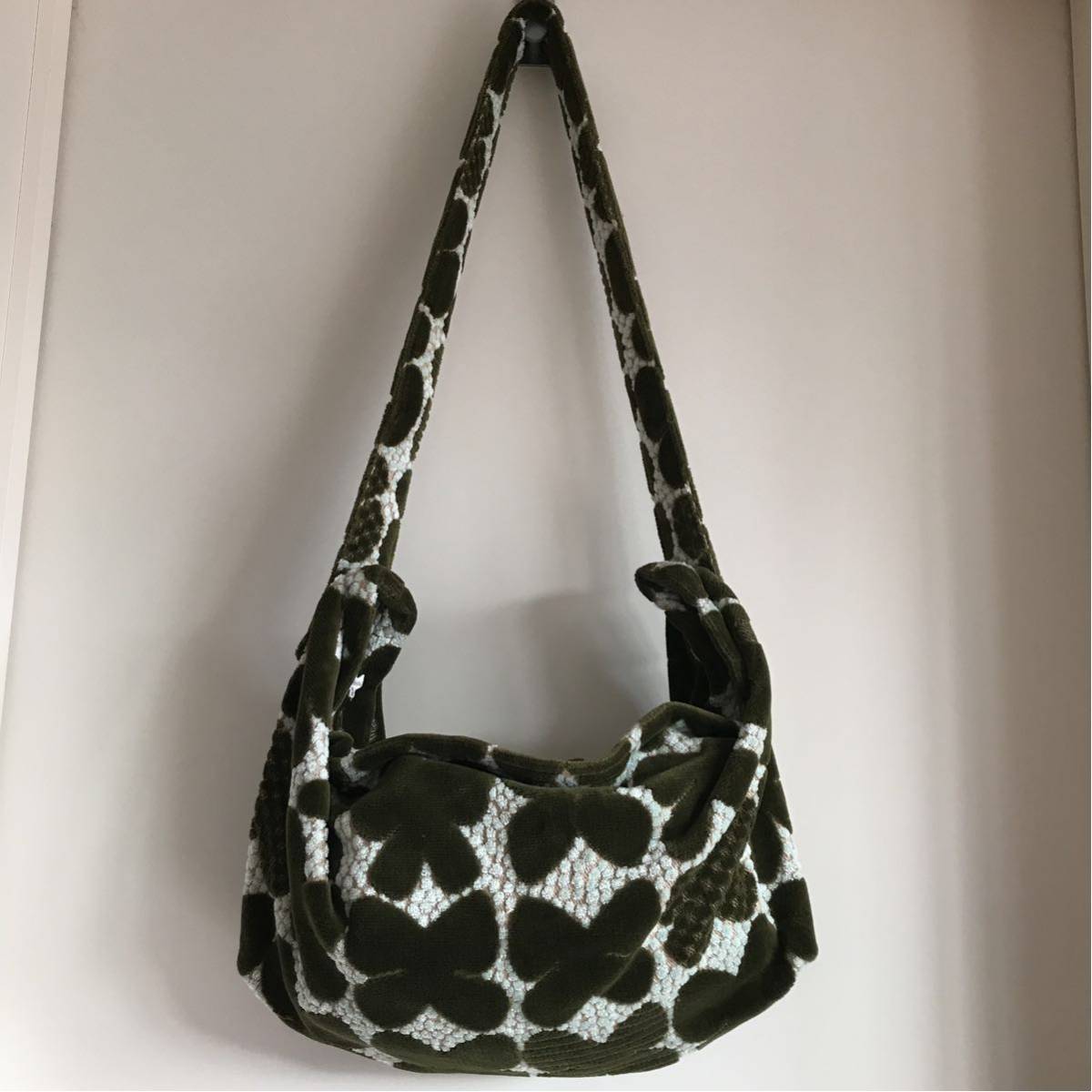 mina perhonen tefu tefu ショルダー バッグ mina perhonen tefu tefu ショルダー バッグ ミナペルホネン