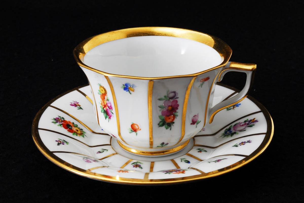 アンティーク ロイヤルコペンハーゲン ヘンリエッテカップ＆ソーサー