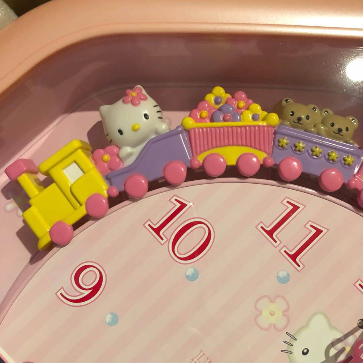 ハローキティ 汽車 からくり時計  クオーツ メロディー12曲 ピンク サンリオ 南12条店 リズム時計 アミューズ掛け時計 ハローキティ 振り子 メロディ ピンク