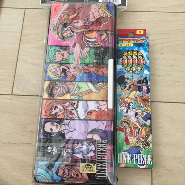 のみ One Piece ワンピース 2面筆箱 両面筆箱 かきかた鉛筆12本 1ダース B 日本製 ショウワノート 小学校入学に 鉛筆入れ ペンケース 売買されたオークション情報 Yahooの商品情報をアーカイブ公開 オークファン Aucfan Com