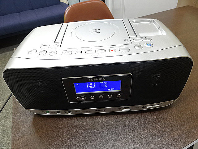 東芝 SD/USB/CDラジオ TY-CWX81 16年製(6048)