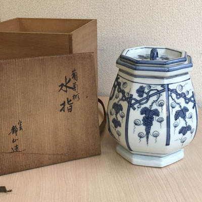 の落札相場・落札価格 (茶道具) 「ぶどう」水指 Yahoo!オークション 染