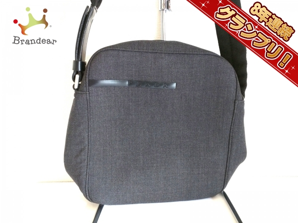  プラダ PRADA バッグ ショルダーバッグ 化学繊維&times;レザー グレー&times;黒 -(ショルダーバッグ)｜売買されたオークション情報、yahooの商品情報をアーカイブ公開 - オークファン かばん、バッグ