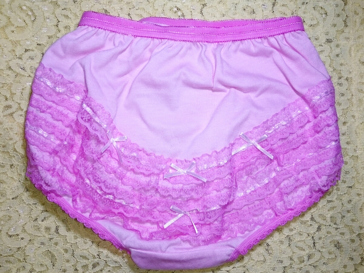 新品 アンダースコート Lサイズ 明るいピンク とってもかわいいアンダースコート たっぷりフリルと小さな白いリボンが特徴