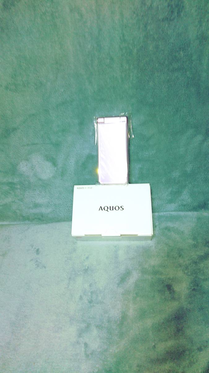 おまけ付き　新品一括購入　AQUOS携帯２　ソフトバンク　601SH_3