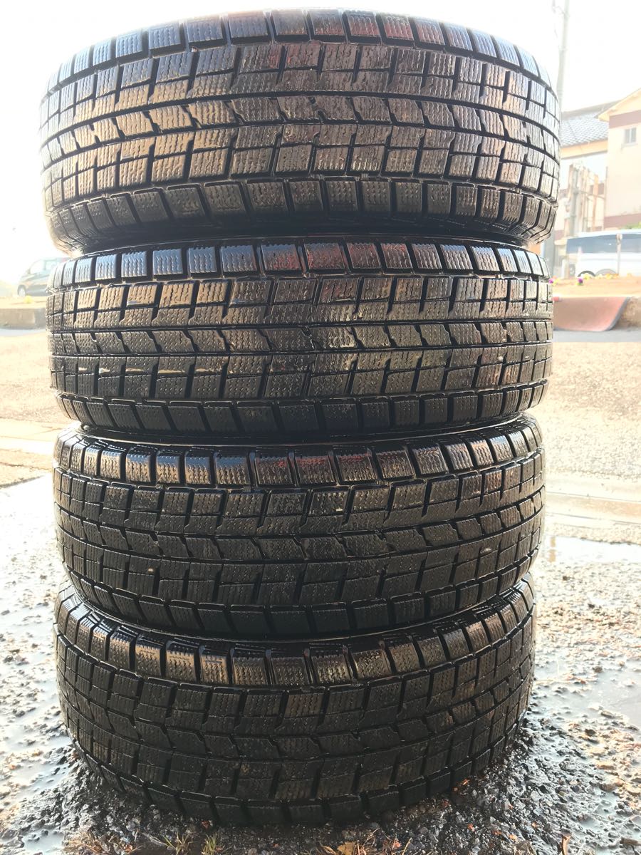 DUNLOPダンロップDSX 2011年製造 スタッドレス　195/65R15　4本セット バリ山 美品