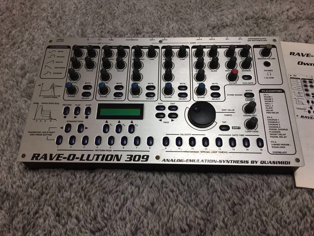 ☆QUASIMIDI Rave-O-LUTION 309☆リズムマシン