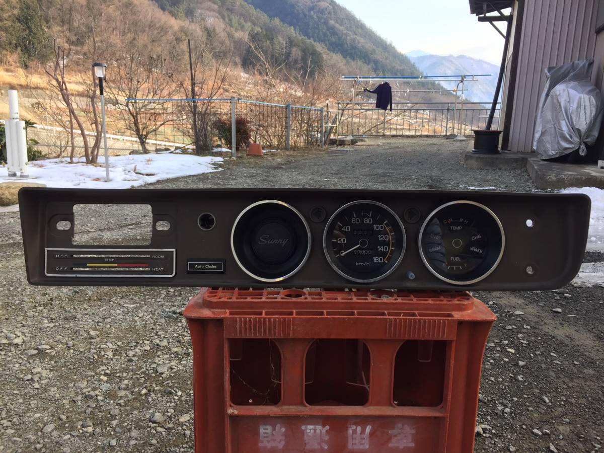 当時物】サニートラック純正メーター＋メーターパネルセットサニトラ旧