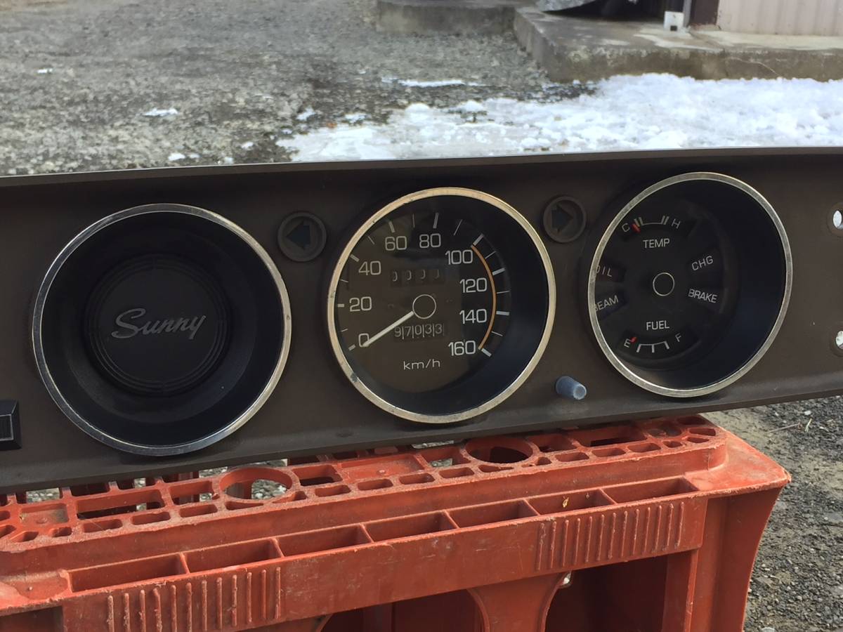 日産 サニートラック メーターパネル GB122 サニトラ純正 美品 当時物】サニートラック純正メーター＋メーターパネルセットサニトラ旧
