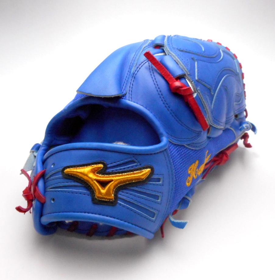 美品 ミズノプロ 硬式 オーダー プレキシーキップレザー 波賀製 投手用 30.5㎝ 背面メッシュ