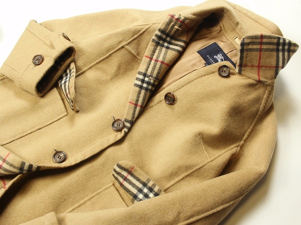40 バーバリーロンドンburberry 美品 2枚合わせダブル! 上質なカシミヤ 