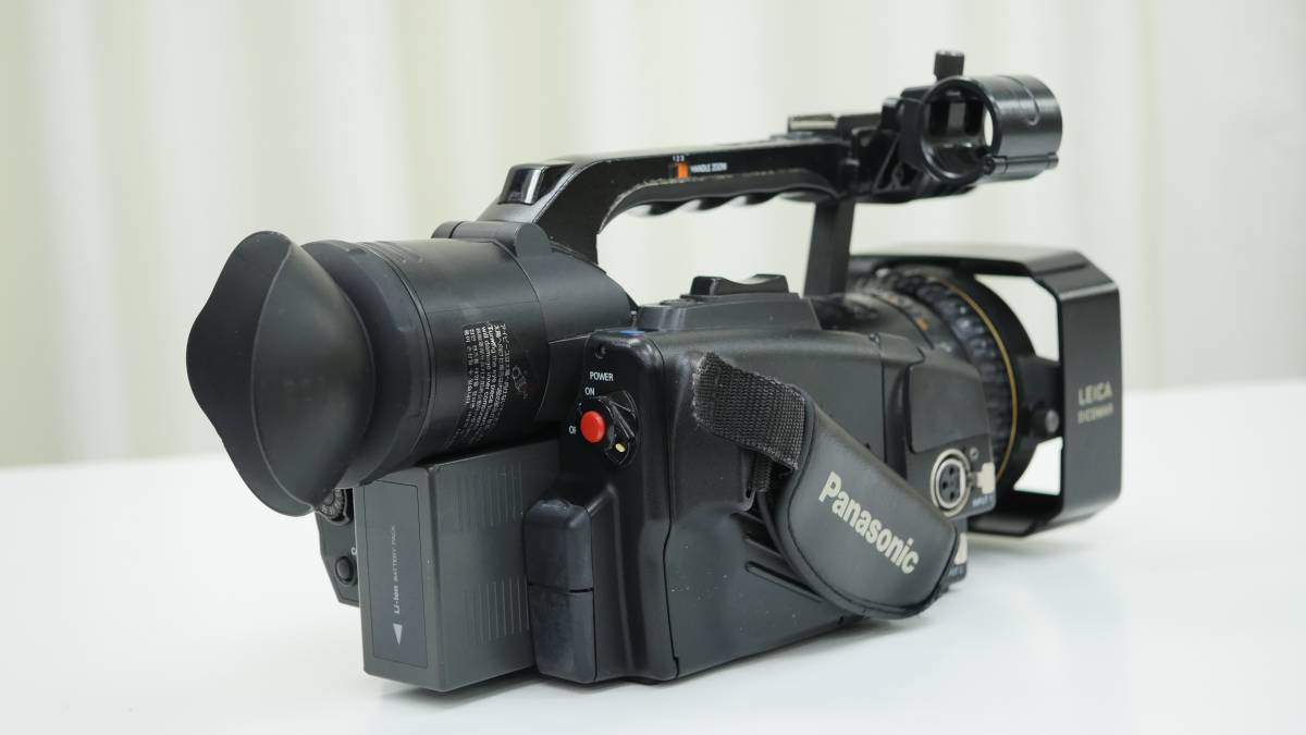 安い ショップ 【動作品】Panasonic AG-DVX100B【外付けモニター付き 