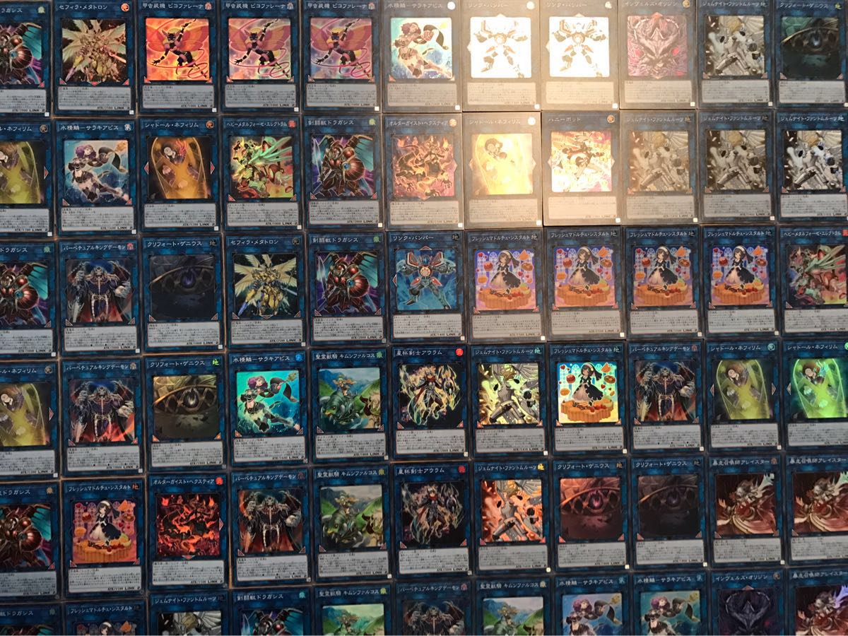 遊戯王 引退品 レア以上 遊戯王引退Yu-Gi-Oh! 全てレア以上 201枚