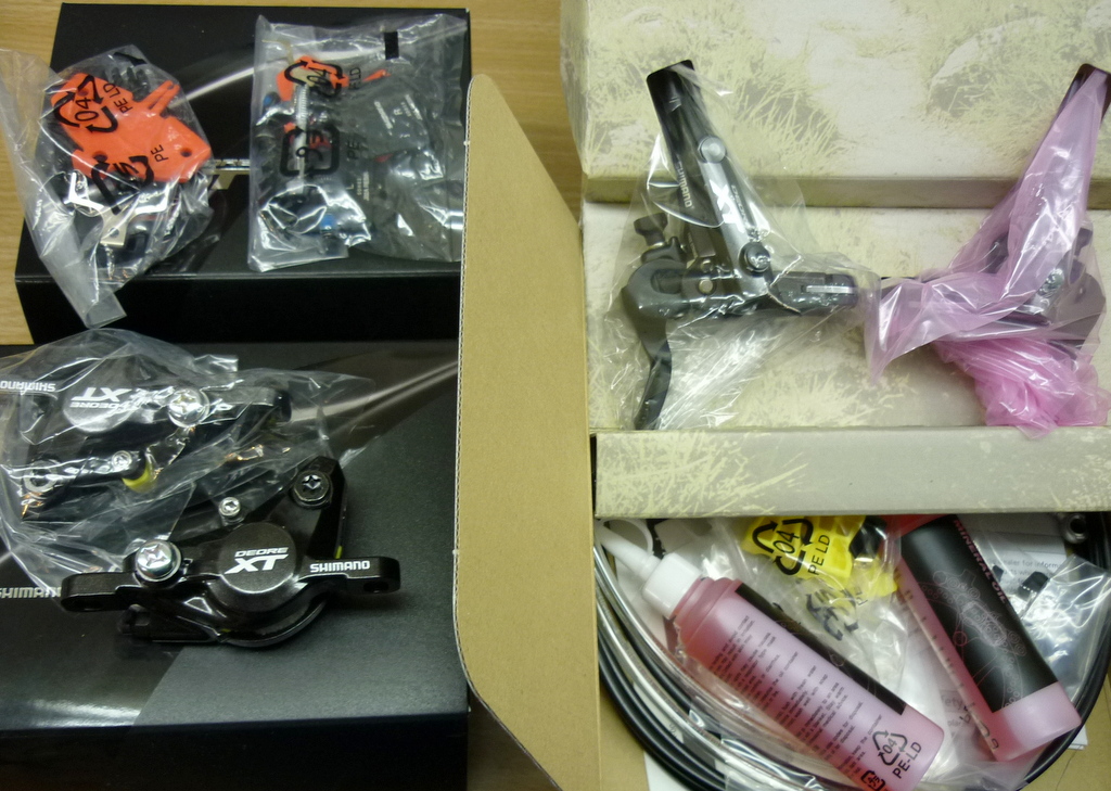 シマノ DEORE XT BR-M8000+BL-M8000 フィン付レジンパッド　油圧ブレーキ前後セット 新品箱入り