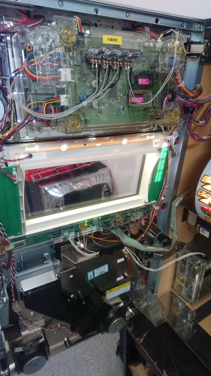パチスロ実機 5号機 初代モンスターハンター コイン不要機付き 【公式