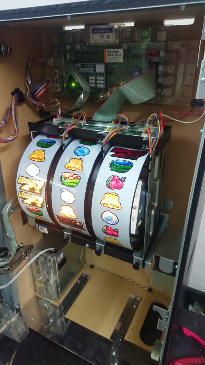 パチスロ実機初代モンスターハンターコイン不要機家庭用電源ボリューム 