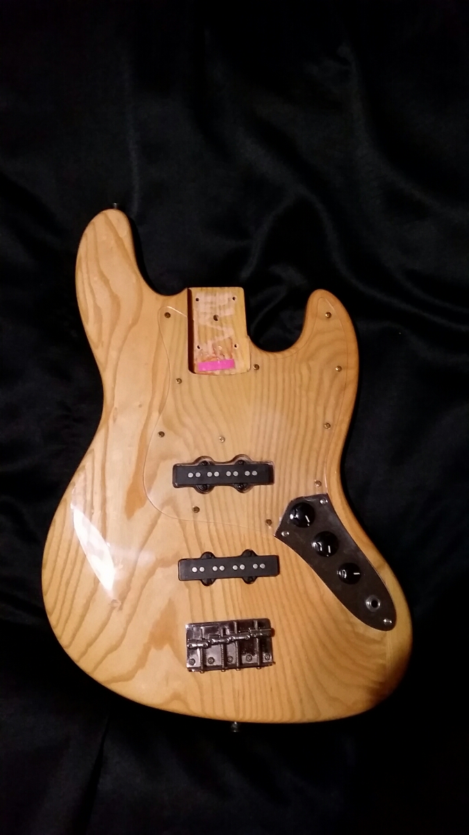 メーカー不明 ジャズベースボディ jazzbass