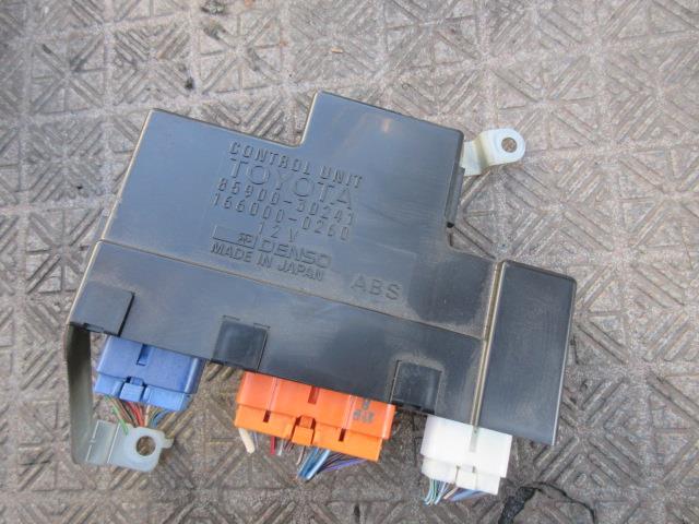 Crown TOYOTA Toyota CROWN Control Unit JZS155 - Air MAJESTA Used