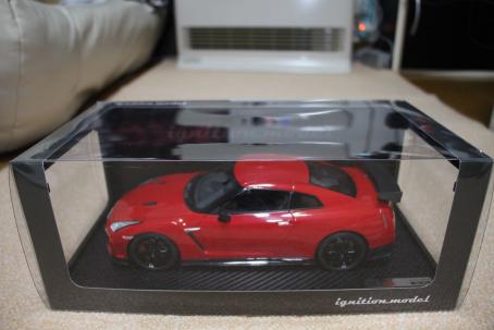 IG 1/18 ignition model 希少品 ニッサン R35 GT-R NISMO 0046 Vibrant
