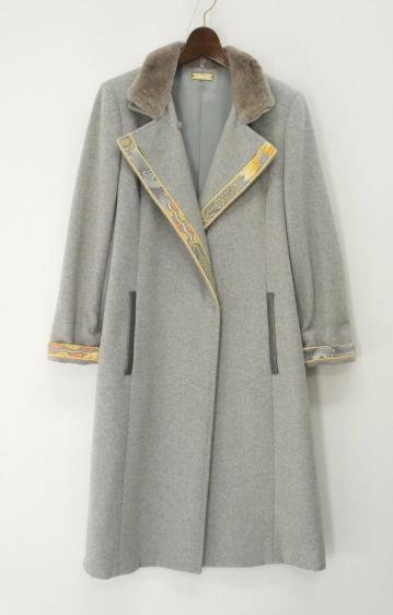 L8504*レオナールLEONARD*総カシミア*付け襟:シェードミンク*花柄地
