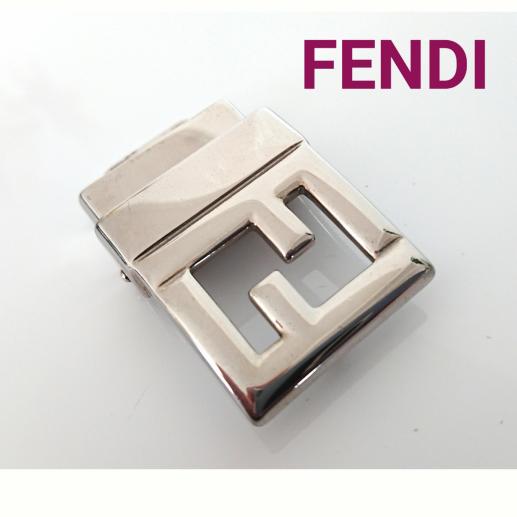 FENDI（ベルト）のフリマアイテム一覧 正規良品 FENDI ベルト バックル